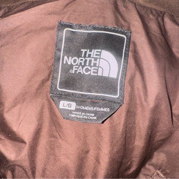 Ladies The North Face  550 Quilted Jacket chocolate brown large EUC - Picture 6 of 6